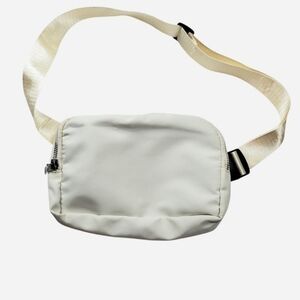 Unbranded Belt Bag Womens Small One Size Cream Adjustable With 2 Pockets